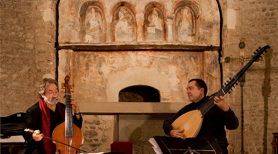 Jordi Savall (viola da gamba) & Xavier Díaz-Latorre