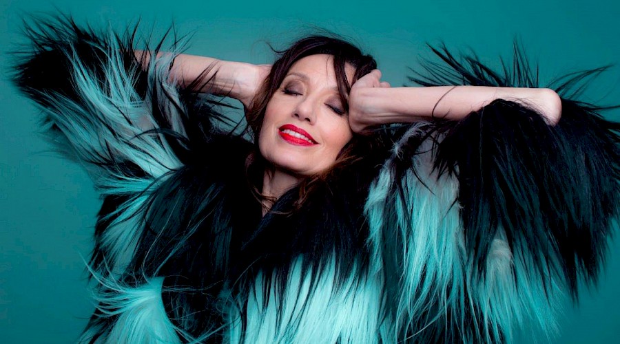 Luz Casal: Que Corra El Aire tour!