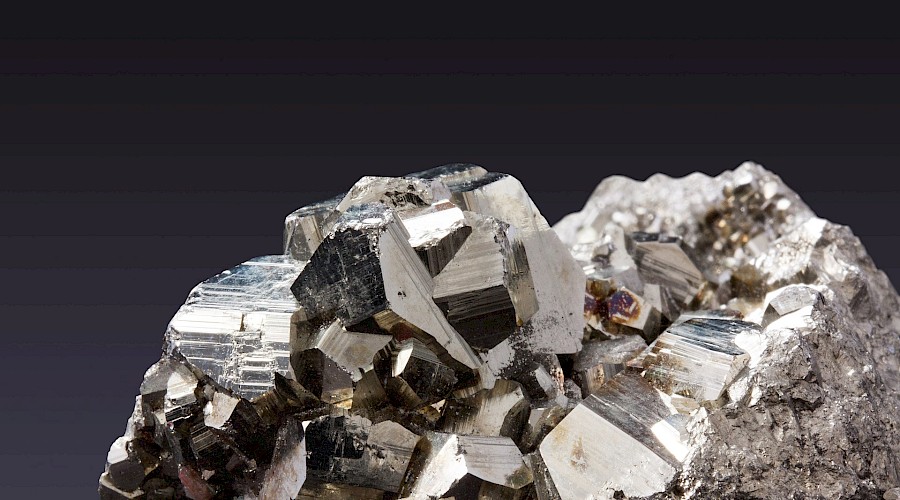 Minerals in ancient Egypt, from Naqada to Alexandria