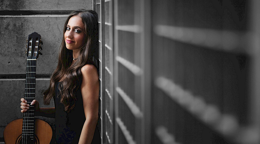 Concert door Ana Santiesteban