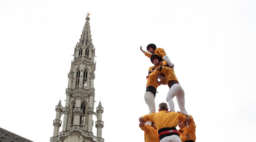 Les Mannekes de Brussel-les à Ostende